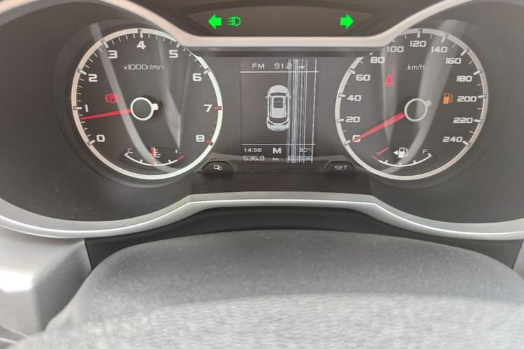 Used Geely Auto Emgrand X7 Sport 2016 1.8TD Manual ZhiShang Model Instrument Cluster