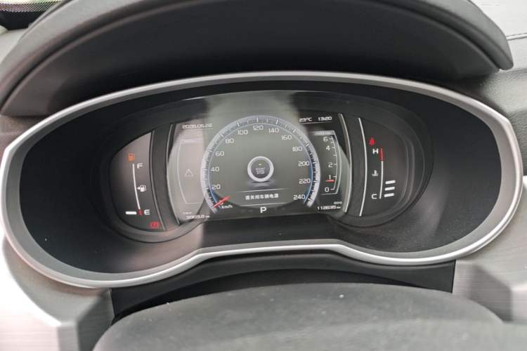 Used Geely Auto Emgrand X7 Sport 2016 1.8TD Automatic ZhiZun Version Instrument Cluster