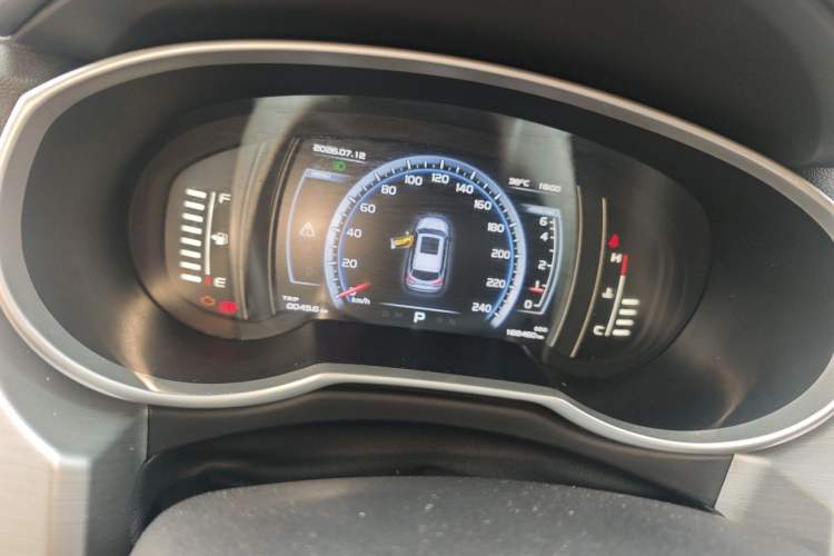 Used Geely Auto Emgrand X7 Sport 2016 1.8TD Automatic Smart Connectivity Version Instrument Cluster