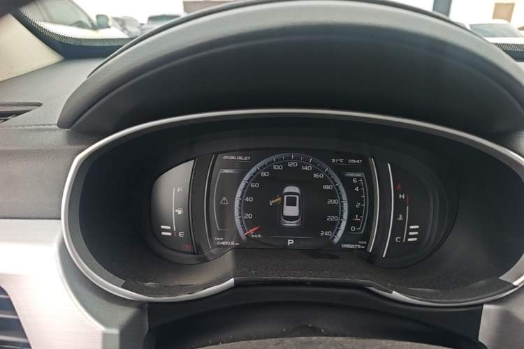 Used Geely Auto Emgrand X7 Sport 2016 1.8TD Automatic All-Wheel-Drive ZhiZun Edition Instrument Cluster