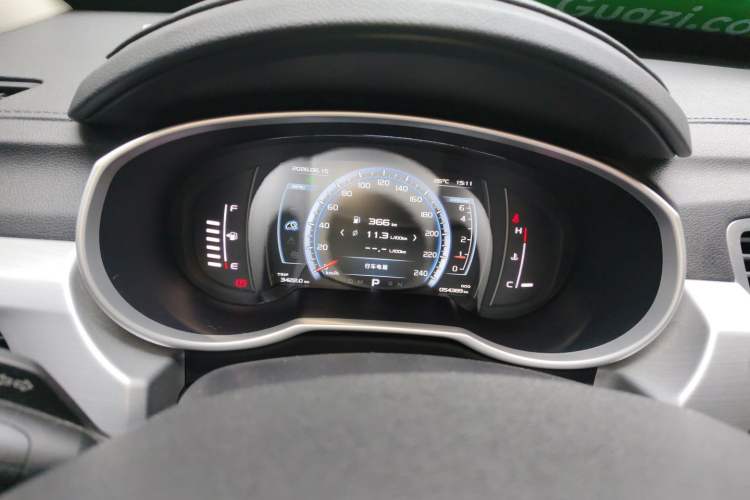 Used Geely Auto Emgrand X7 Sport 2016 1.8TD Automatic ZhiZun Version Instrument Cluster
