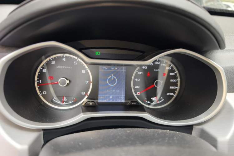 Used Geely Auto Emgrand X7 Sport 2016 1.8TD Automatic ZhiShang Model Instrument Cluster