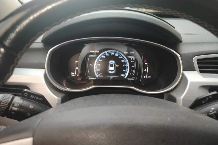 Used Geely Auto Emgrand X7 Sport 2016 1.8TD Automatic Smart Model Instrument Cluster