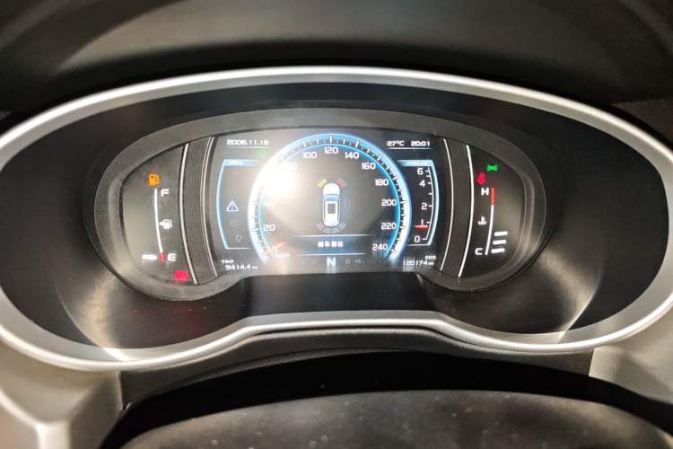 Used Geely Auto Emgrand X7 Sport 2016 1.8TD Automatic ZhiZun Version Instrument Cluster