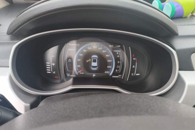 Used Geely Auto Emgrand X7 Sport 2016 1.8TD Automatic ZhiZun Version Instrument Cluster