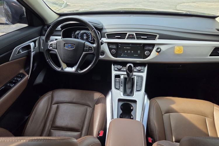 Used Geely Auto Emgrand X7 Sport 2016 1.8TD Automatic ZhiZun Version Interior 5