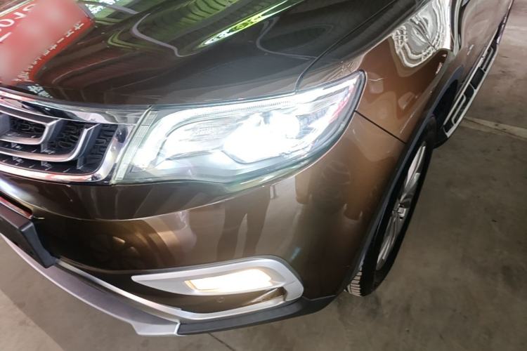 Used Geely Auto Emgrand X7 Sport 2016 1.8TD Automatic ZhiZun Version Left Front Headlight