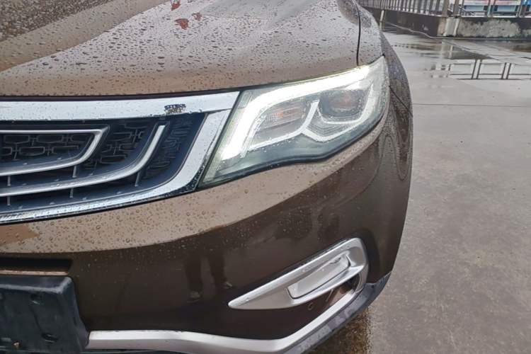 Used Geely Auto Emgrand X7 Sport 2016 1.8TD Automatic Smart Model Left Front Headlight