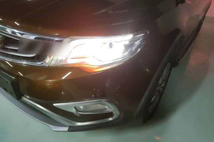 Used Geely Auto Emgrand X7 Sport 2016 1.8TD Automatic ZhiZun Version Left Front Headlight