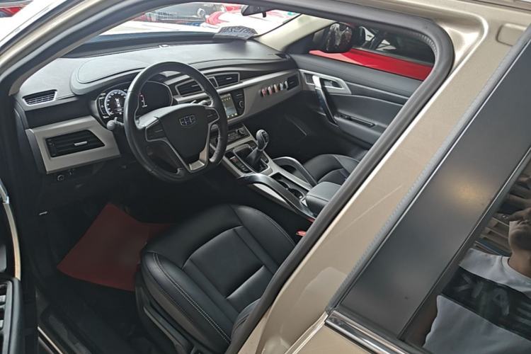 Used Geely Auto Emgrand X7 Sport 2016 2.0L Manual Smart Connect Version Left Front Seat