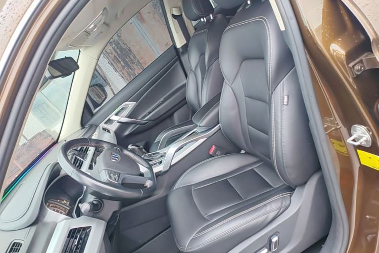 Used Geely Auto Emgrand X7 Sport 2016 1.8TD Automatic Smart Model Left Front Seat