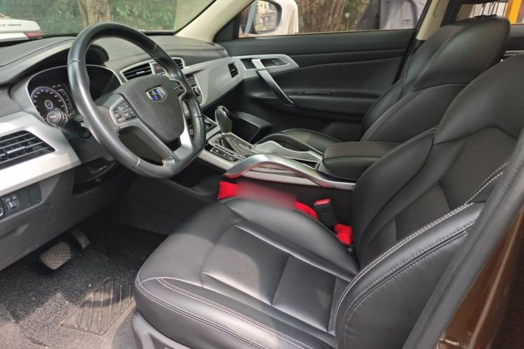 Used Geely Auto Emgrand X7 Sport 2016 1.8TD Automatic Smart Connectivity Version Left Front Seat