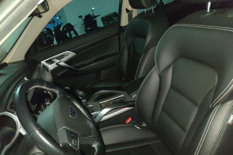Used Geely Auto Emgrand X7 Sport 2016 2.0L Manual ZhiShang Version Left Front Seat