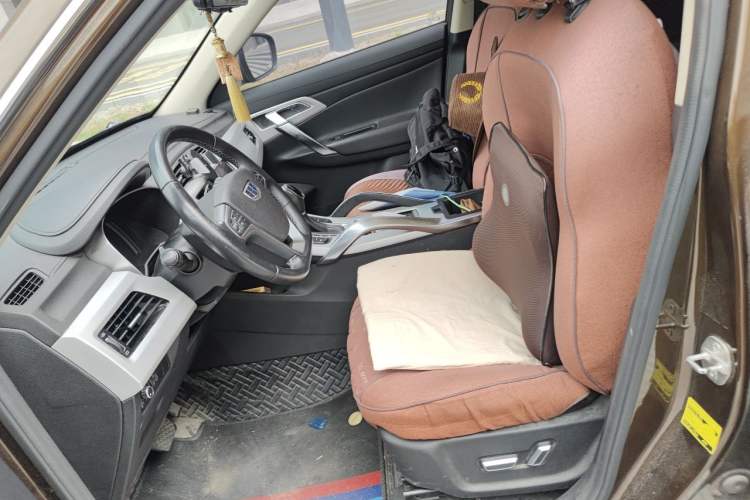 Used Geely Auto Emgrand X7 Sport 2016 1.8TD Automatic Smart Model Left Front Seat