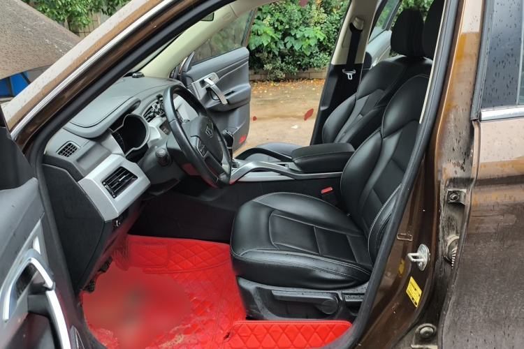 Used Geely Auto Emgrand X7 Sport 2016 2.0L Manual Smart Connect Version Left Front Seat