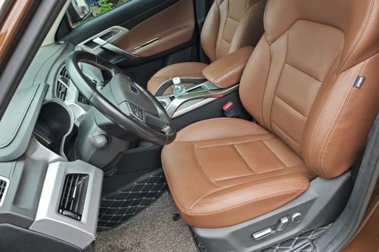 Used Geely Auto Emgrand X7 Sport 2016 1.8TD Automatic ZhiZun Version Left Front Seat
