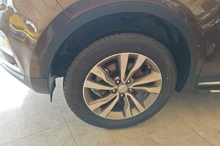 Used Geely Auto Emgrand X7 Sport 2016 2.0L Manual ZhiShang Version Left Front Wheel Hub
