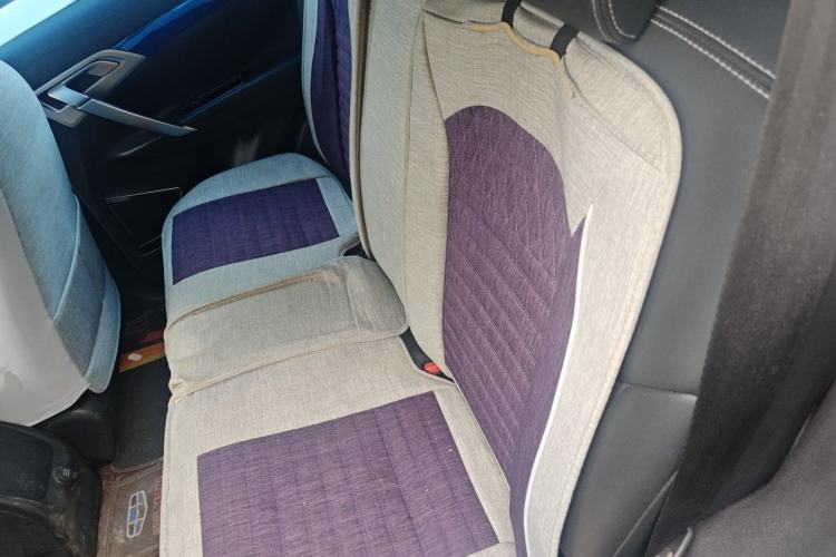Used Geely Auto Emgrand X7 Sport 2016 2.0L Manual ZhiShang Version Left Rear Seat