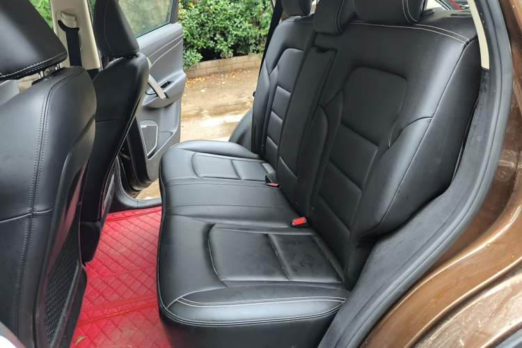 Used Geely Auto Emgrand X7 Sport 2016 2.0L Manual Smart Connect Version Left Rear Seat