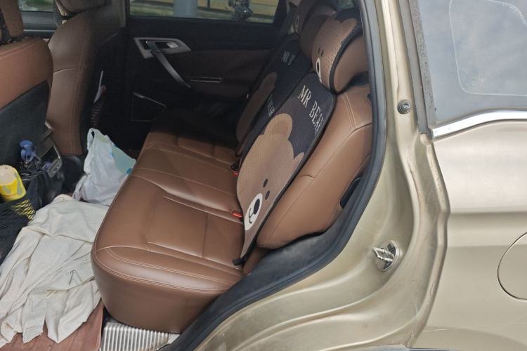 Used Geely Auto Emgrand X7 Sport 2016 1.8TD Automatic ZhiZun Version Left Rear Seat