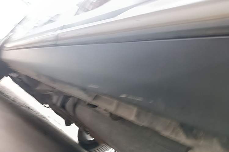 Used Geely Auto Emgrand X7 Sport 2016 2.0L Manual ZhiShang Version Left Side Sill