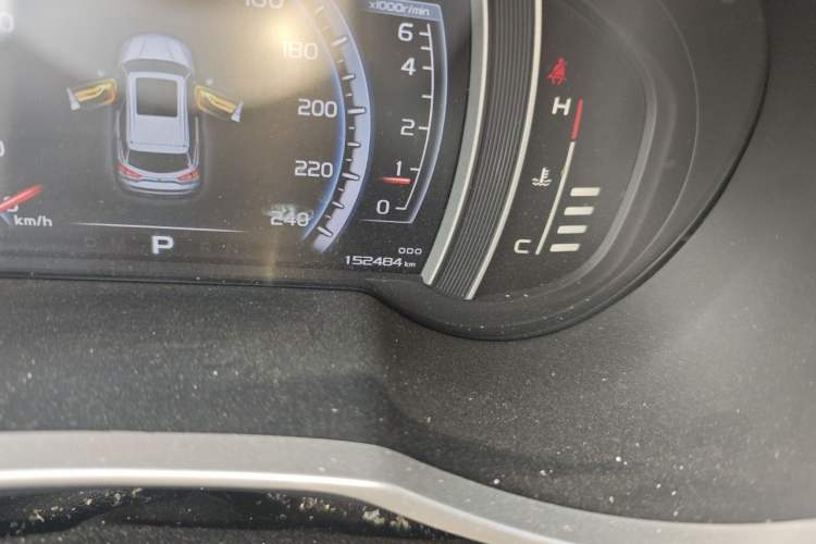 Used Geely Auto Emgrand X7 Sport 2016 1.8TD Automatic ZhiZun Version Odometer Close Up