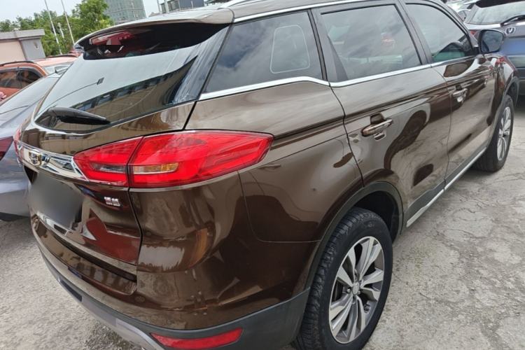 Used Geely Auto Emgrand X7 Sport 2016 1.8TD Manual ZhiShang Model Rear Right 45 Deg