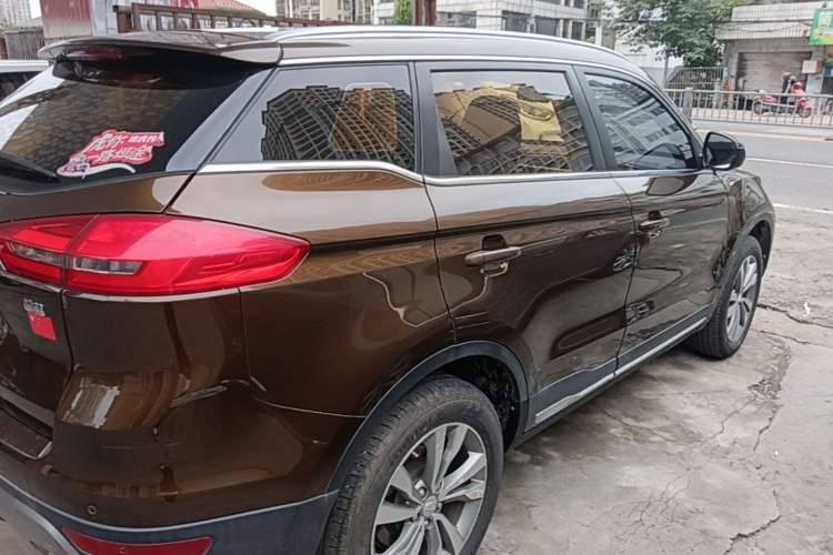 Used Geely Auto Emgrand X7 Sport 2016 2.0L Manual ZhiShang Version Rear Right 45 Deg