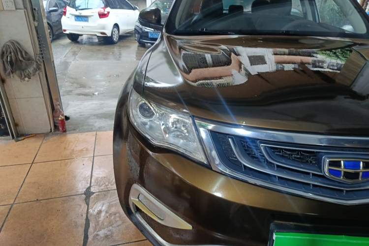 Used Geely Auto Emgrand X7 Sport 2016 1.8TD Automatic Smart Connectivity Version Right Front Headlight