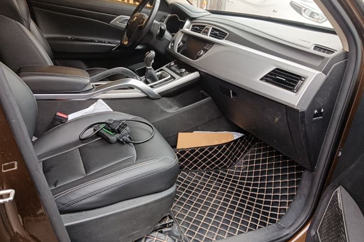 Used Geely Auto Emgrand X7 Sport 2016 2.0L Manual ZhiShang Version Right Front Seat