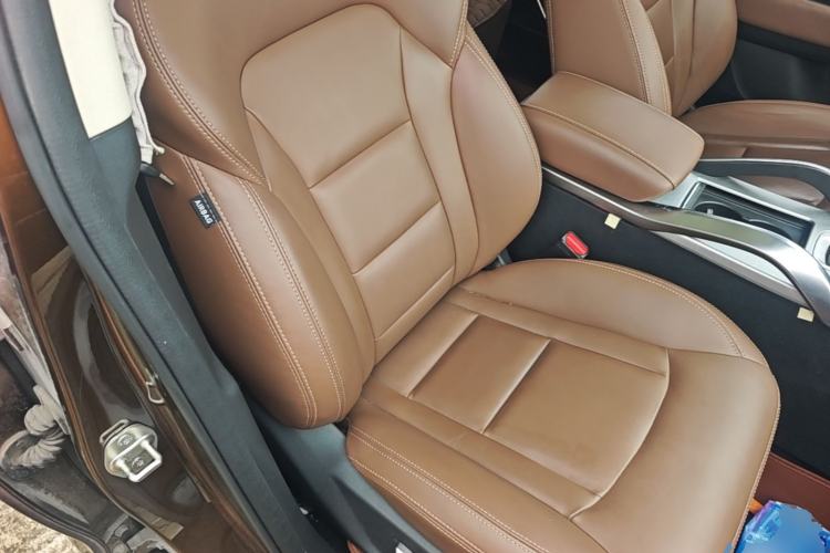 Used Geely Auto Emgrand X7 Sport 2016 1.8TD Automatic All-Wheel-Drive ZhiZun Edition Right Front Seat