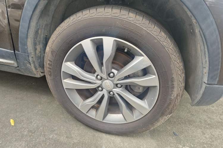 Used Geely Auto Emgrand X7 Sport 2016 2.0L Manual ZhiShang Version Right Front Wheel Hub