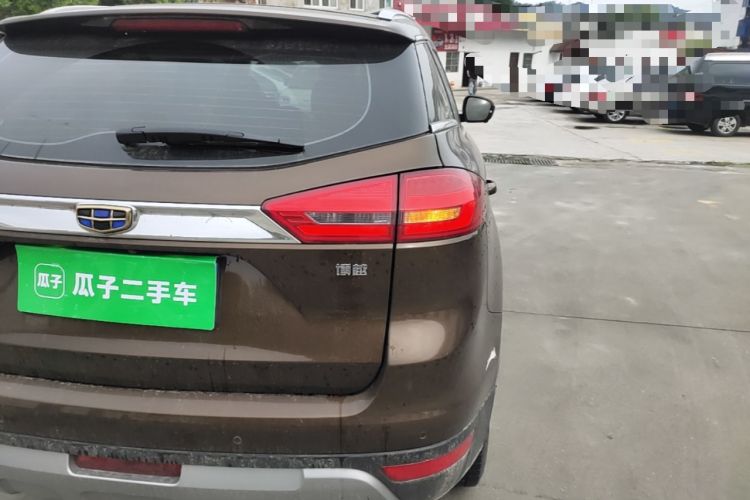 Used Geely Auto Emgrand X7 Sport 2016 1.8TD Automatic All-Wheel-Drive ZhiZun Edition Right Rear Taillight