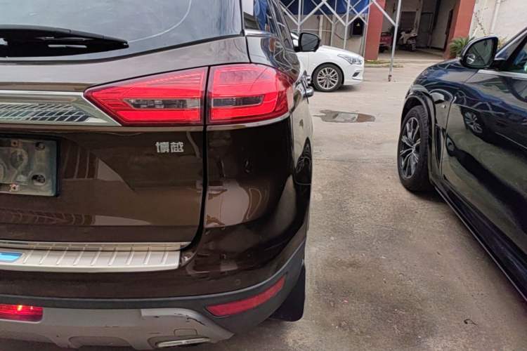Used Geely Auto Emgrand X7 Sport 2016 1.8TD Automatic ZhiZun Version Right Rear Taillight