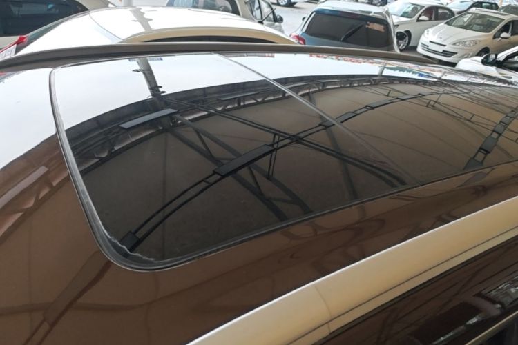Used Geely Auto Emgrand X7 Sport 2016 2.0L Manual ZhiShang Version Roof