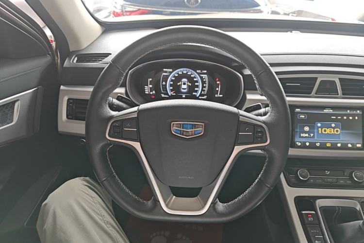 Used Geely Auto Emgrand X7 Sport 2016 2.0L Manual Smart Connect Version Steering Wheel