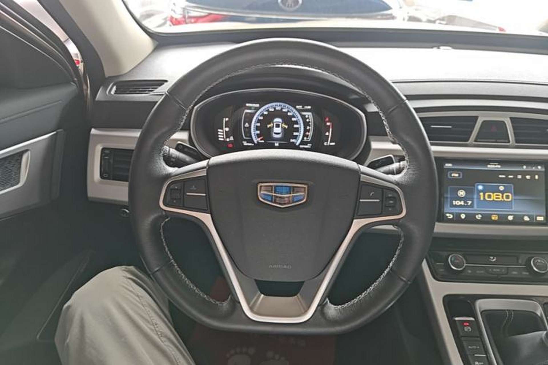 Used Geely Auto Emgrand X7 Sport 2016 2.0L Manual Smart Connect Version Steering Wheel