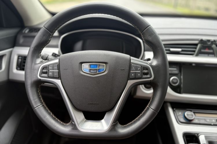 Used Geely Auto Emgrand X7 Sport 2016 1.8TD Automatic ZhiZun Version Steering Wheel