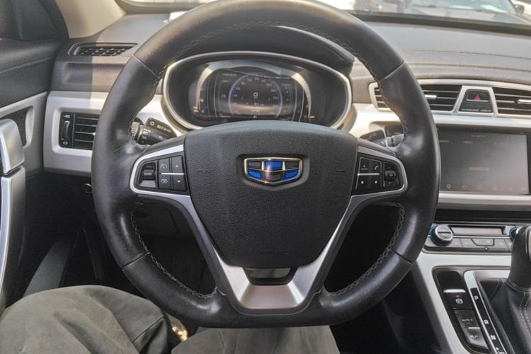 Used Geely Auto Emgrand X7 Sport 2016 1.8TD Automatic Smart Model Steering Wheel