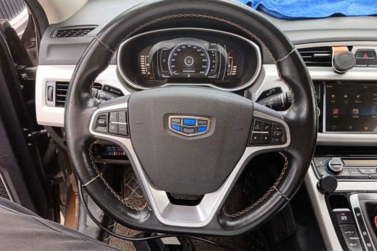 Used Geely Auto Emgrand X7 Sport 2016 1.8TD Automatic ZhiZun Version Steering Wheel