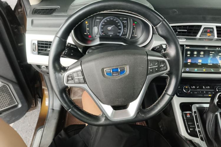 Used Geely Auto Emgrand X7 Sport 2016 1.8TD Automatic Smart Model Steering Wheel