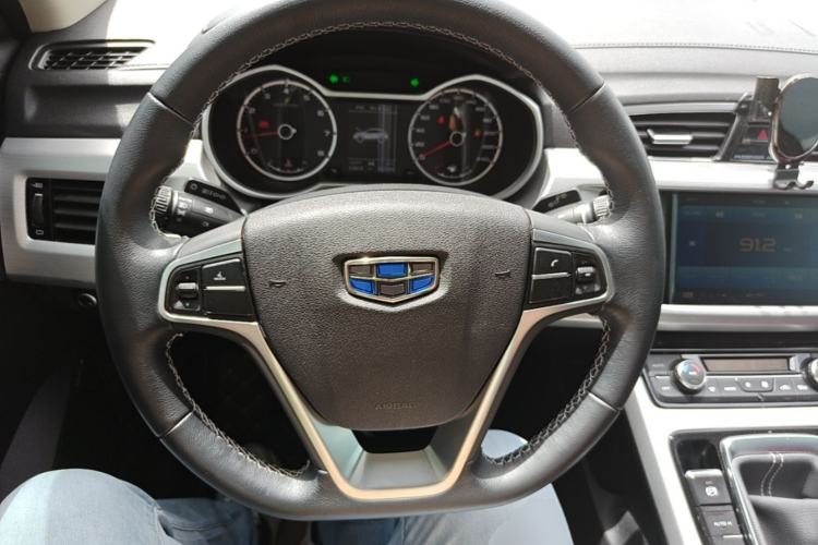 Used Geely Auto Emgrand X7 Sport 2016 1.8TD Manual ZhiShang Model Steering Wheel