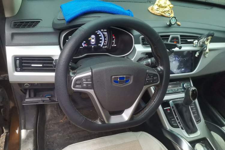 Used Geely Auto Emgrand X7 Sport 2016 1.8TD Automatic ZhiZun Version Steering Wheel