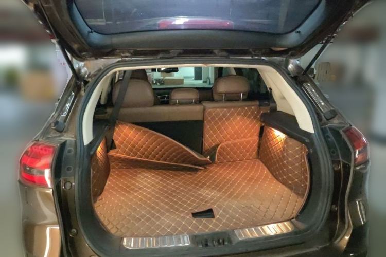 Used Geely Auto Emgrand X7 Sport 2016 1.8TD Automatic ZhiZun Version Trunk