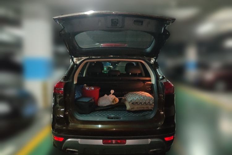 Used Geely Auto Emgrand X7 Sport 2016 2.0L Manual ZhiShang Version Trunk