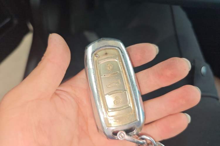 Used Geely Auto Emgrand X7 Sport 2016 1.8TD Automatic ZhiZun Version Vehicle Key