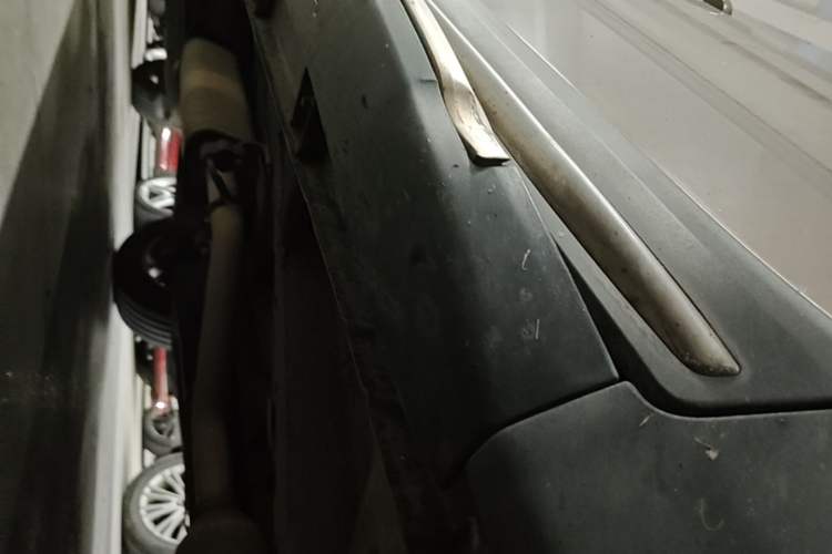 Used Geely Auto Emgrand X7 Sport 2016 1.8TD Automatic ZhiZun Version Chassis Front Right