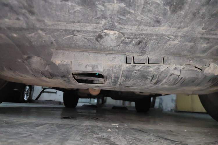 Used Geely Auto Emgrand X7 Sport 2016 1.8TD Automatic ZhiZun Version Chassis Front