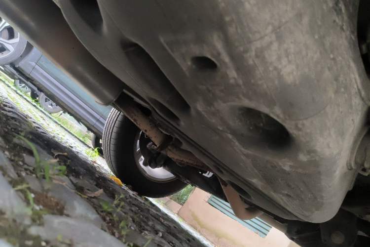 Used Geely Auto Emgrand X7 Sport 2016 1.8TD Automatic ZhiShang Model Chassis Rear Left
