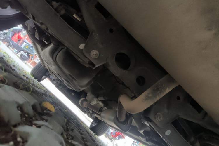 Used Geely Auto Emgrand X7 Sport 2016 1.8TD Automatic ZhiShang Model Chassis Rear